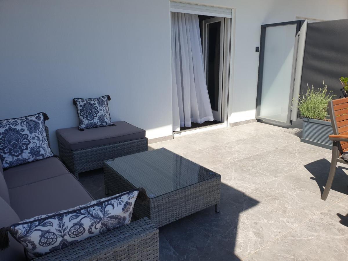 Apartmani Kameno Sidro Bilice Exterior photo